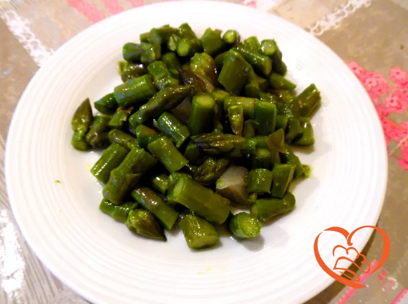 Asparagi in padella