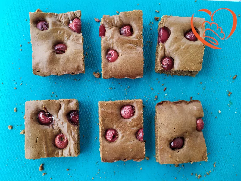 Brownies con ciliegie