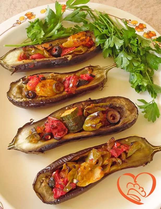 Barchette di melanzane alla caponata