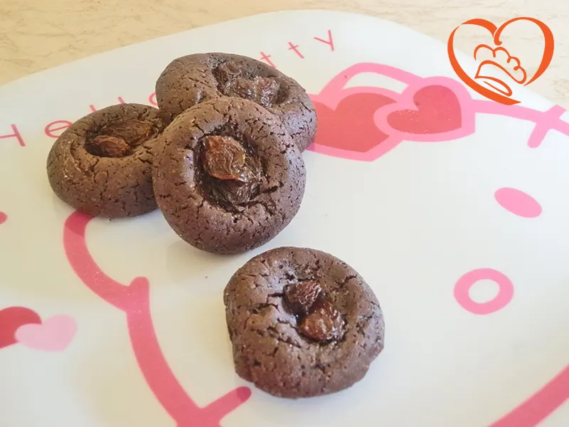 Chicche di cacao con uvetta