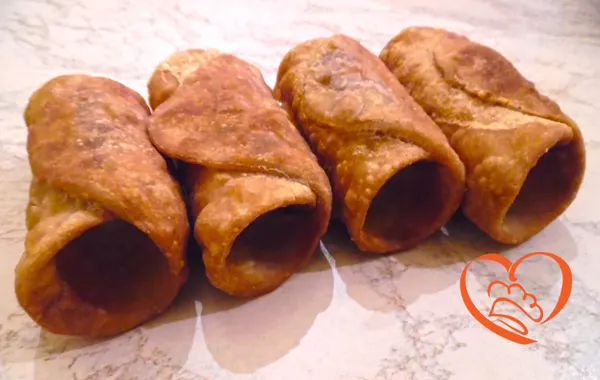 CIALDE_CANNOLI_SICILIANI_4_.JPG
