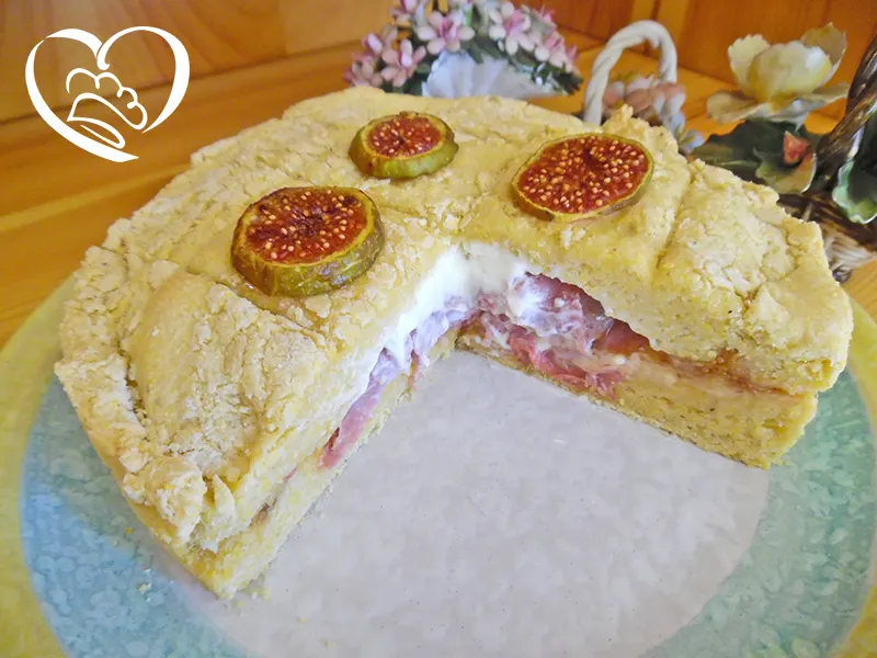 FOCACCIA_RIPIENA_FICHI_SALAME_STRACCHINO_FETTA.JPG
