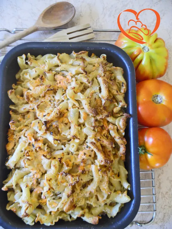 Gigli toscani con salmone al forno