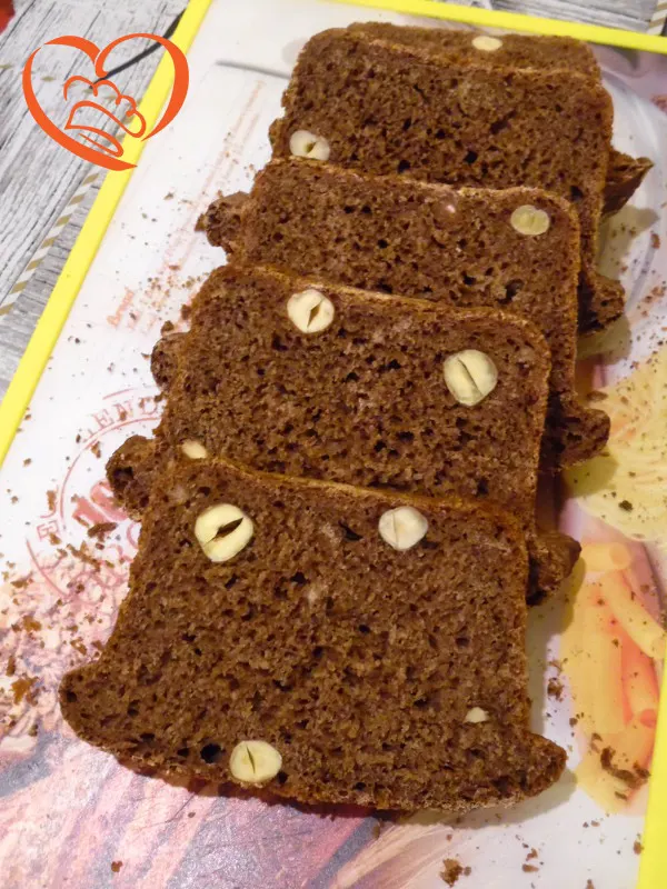 Pane al cacao e nocciole