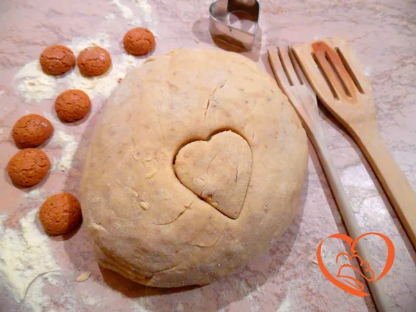 Pasta frolla agli amaretti