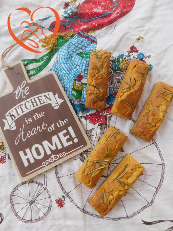 Ciabattine veloci con farina di ceci e rosmarino